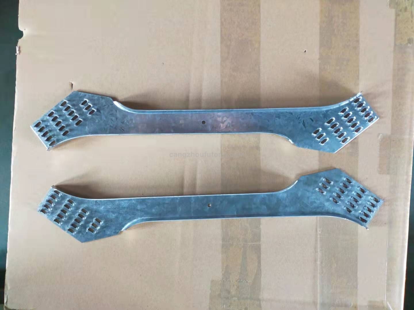 Galvanized Metal Building Materials Web Building System Roof Truss Joist