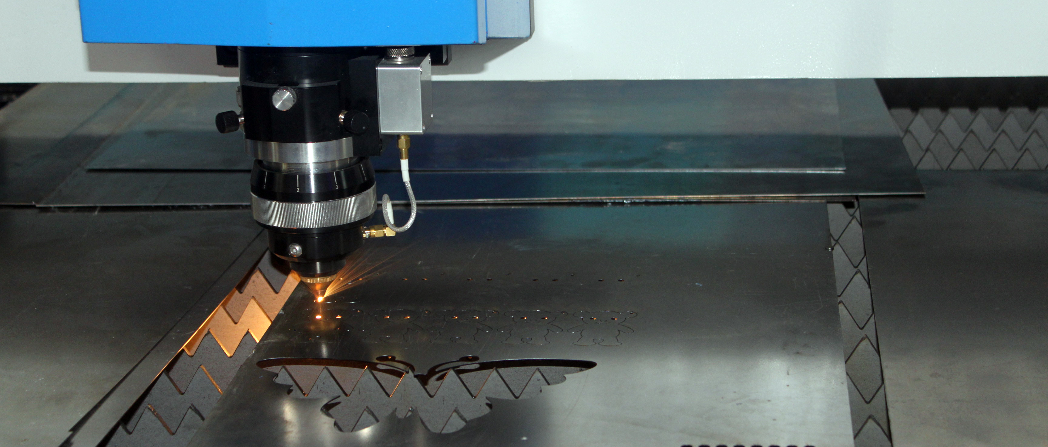 laser cutting